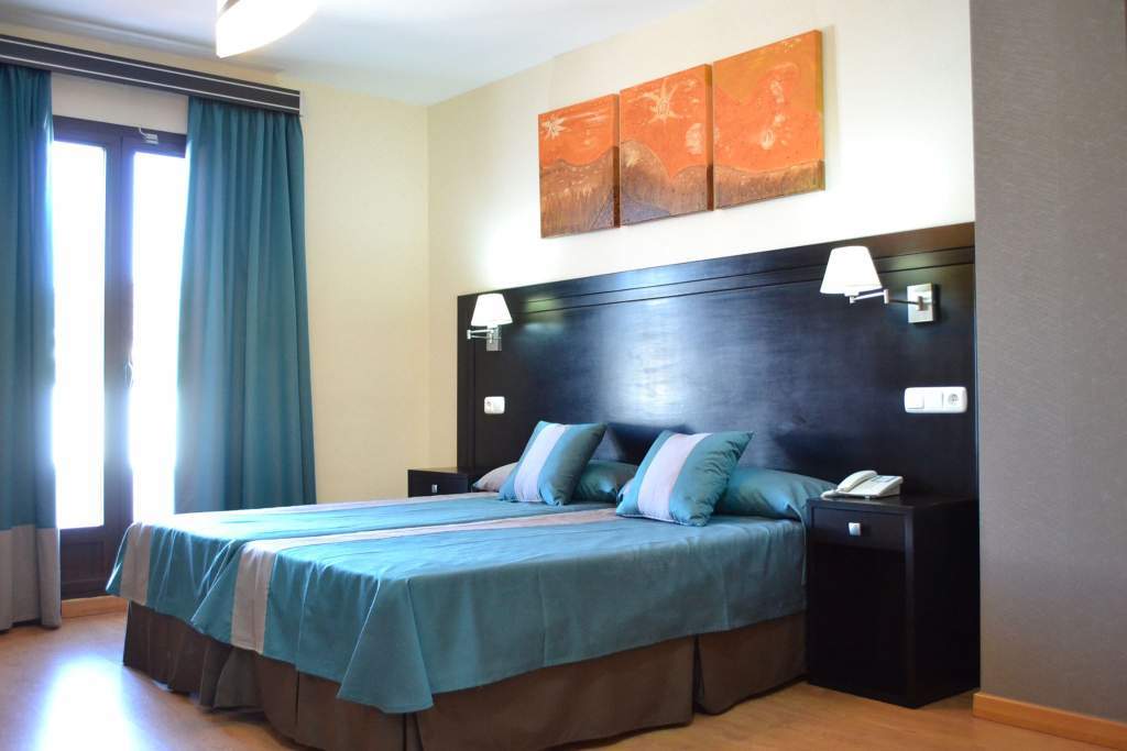 Hotel & Spa Plaza Arriate Exterior foto